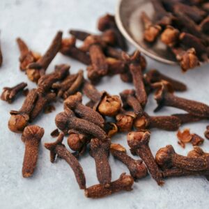 GOŹDZIKI CAŁE aromatyczne naturalne przyprawa 100 g do herbaty Spikoria